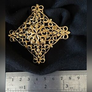 Large gold filigree Monet brooch
